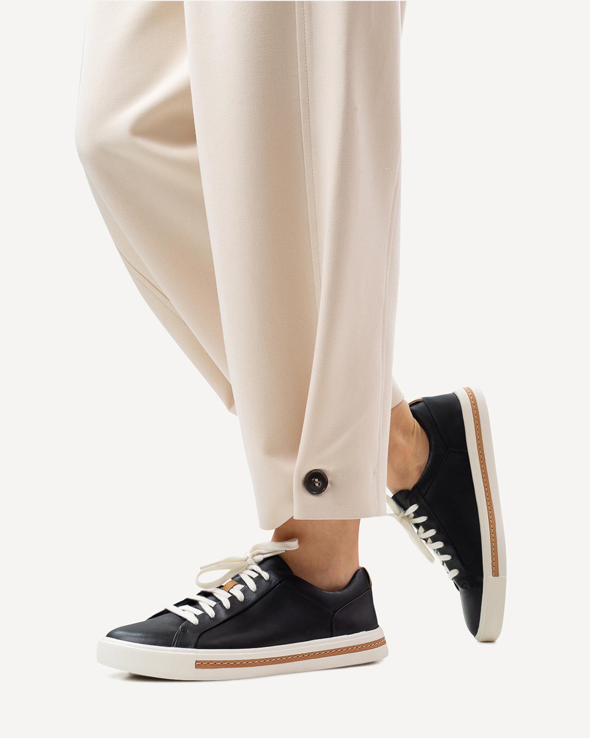 Γυναίκα - Sneakers - Clarks Μαύρο