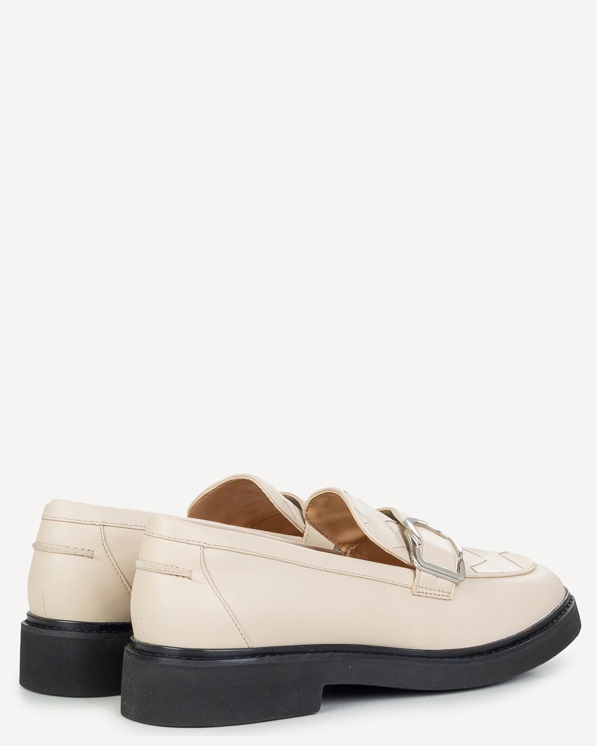 CLA.00667-ntb