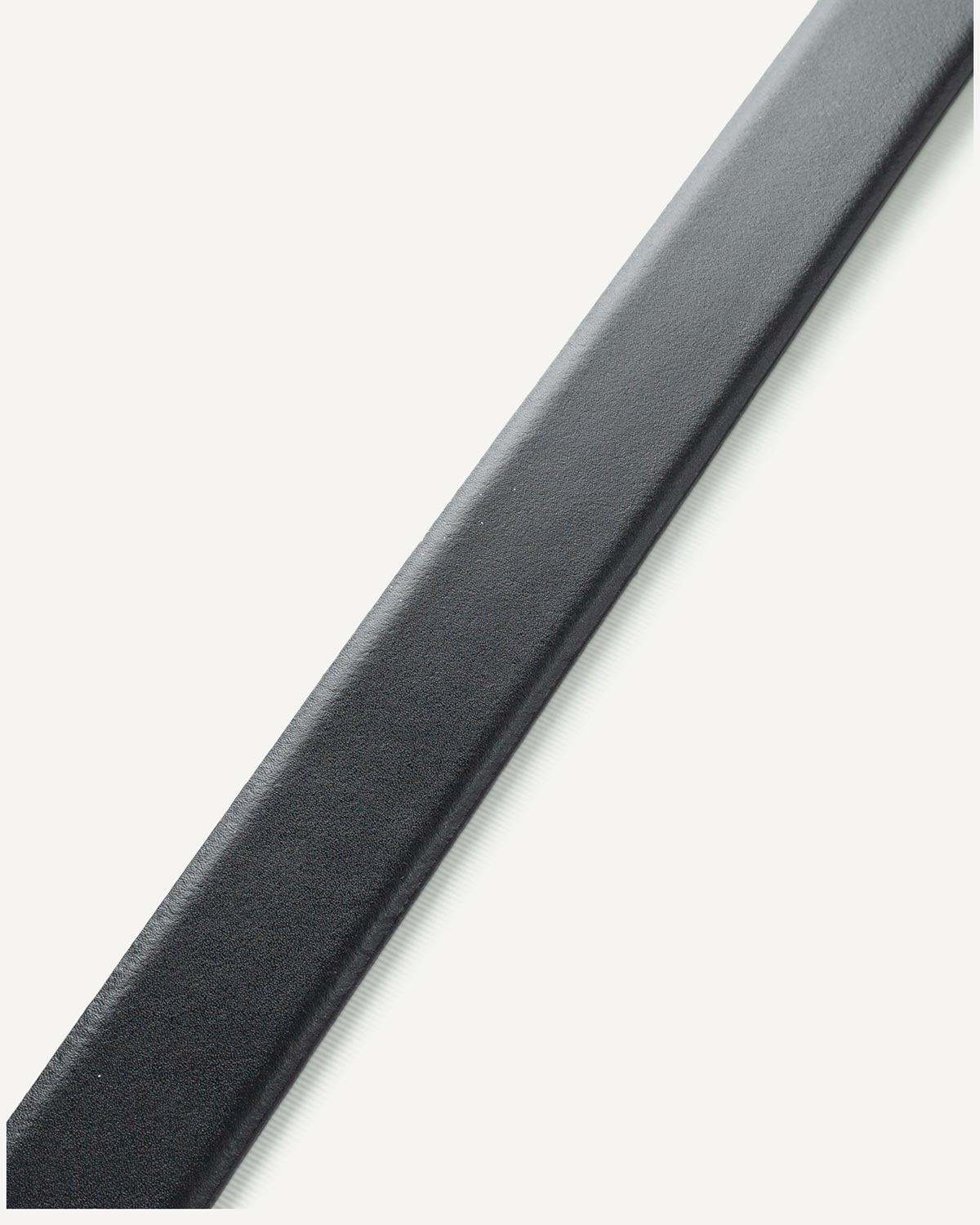 CLU.00086-blc