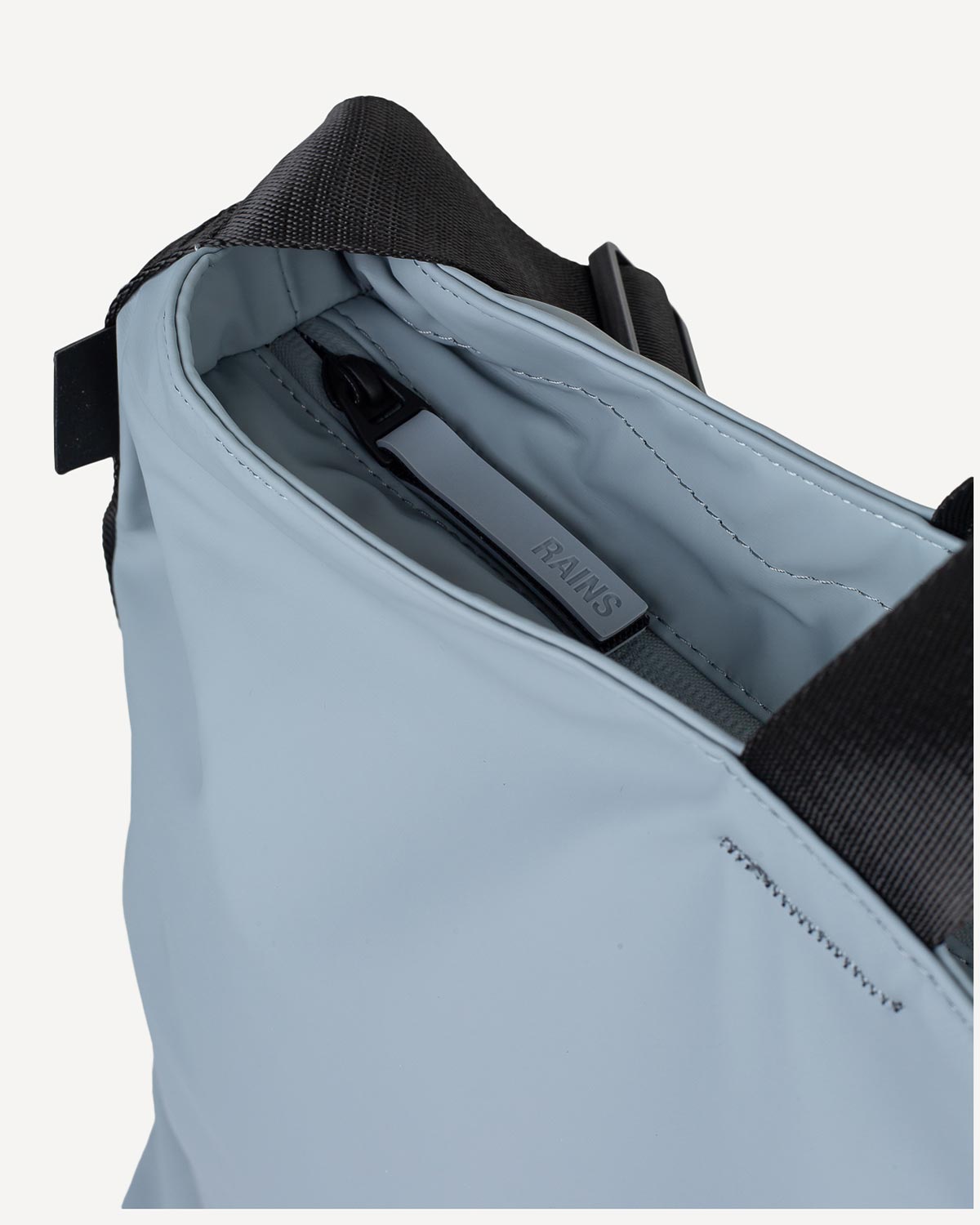 Άνδρας - Χιαστί - Rains Pool