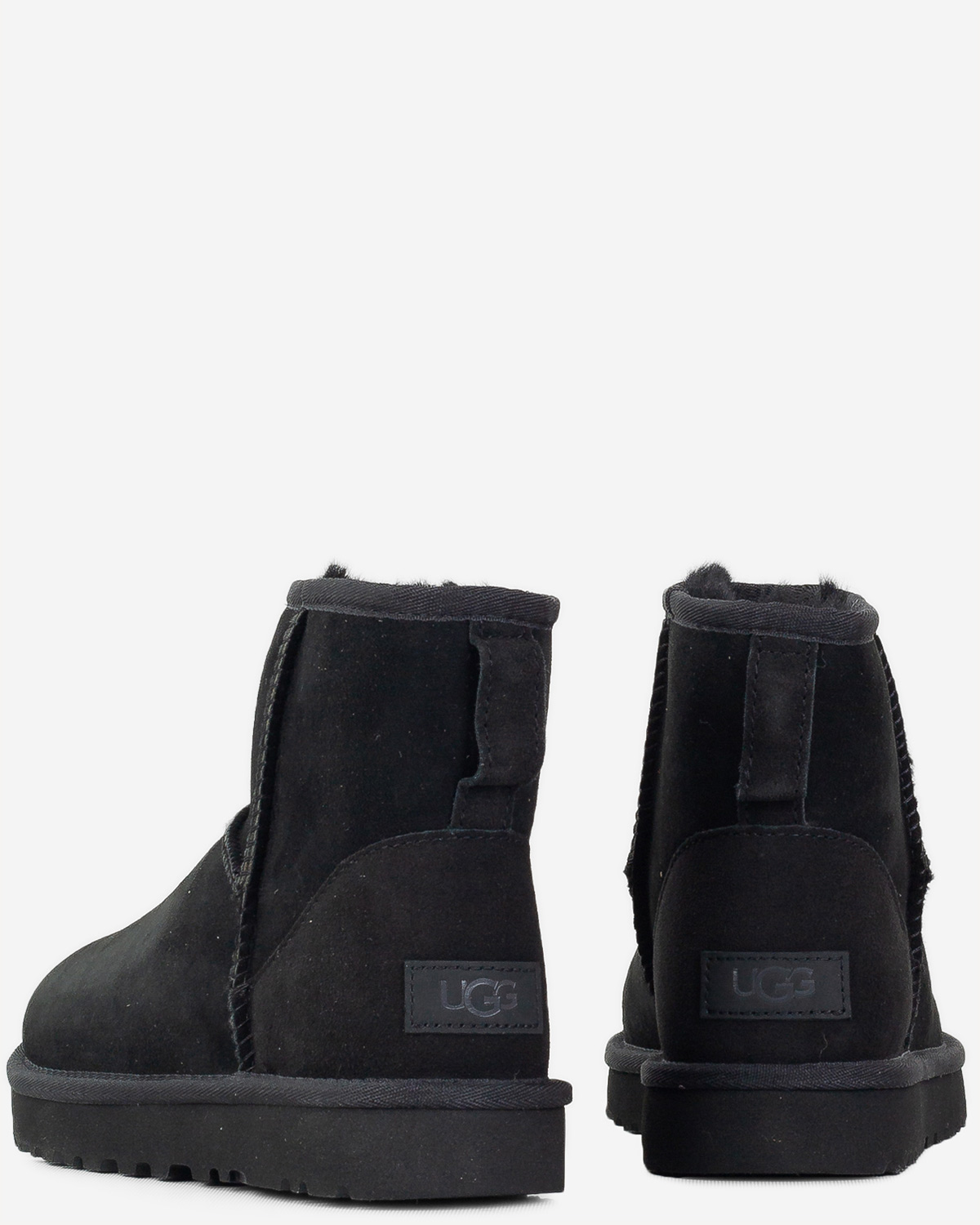 UGG.00286-bla