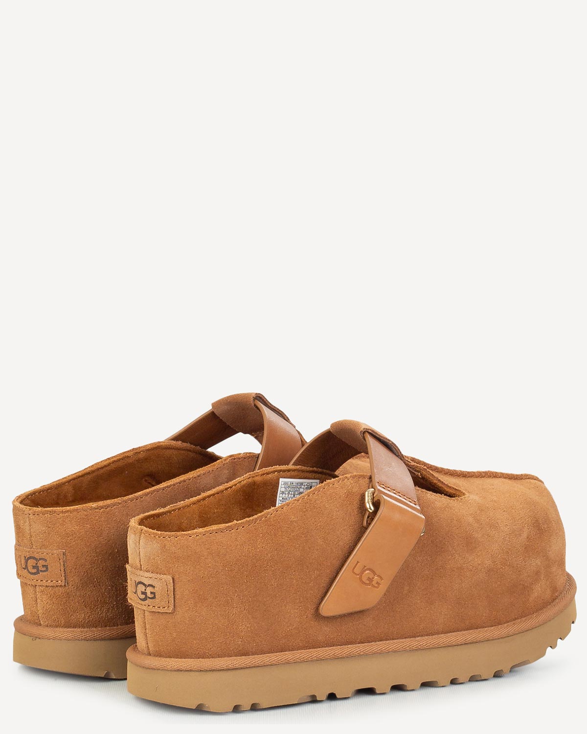 UGG.00334-brb