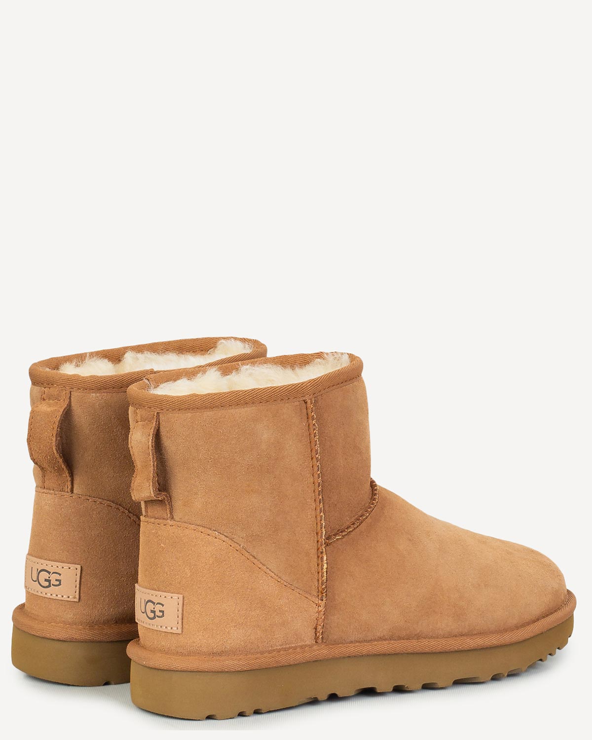 UGG.00350-brb
