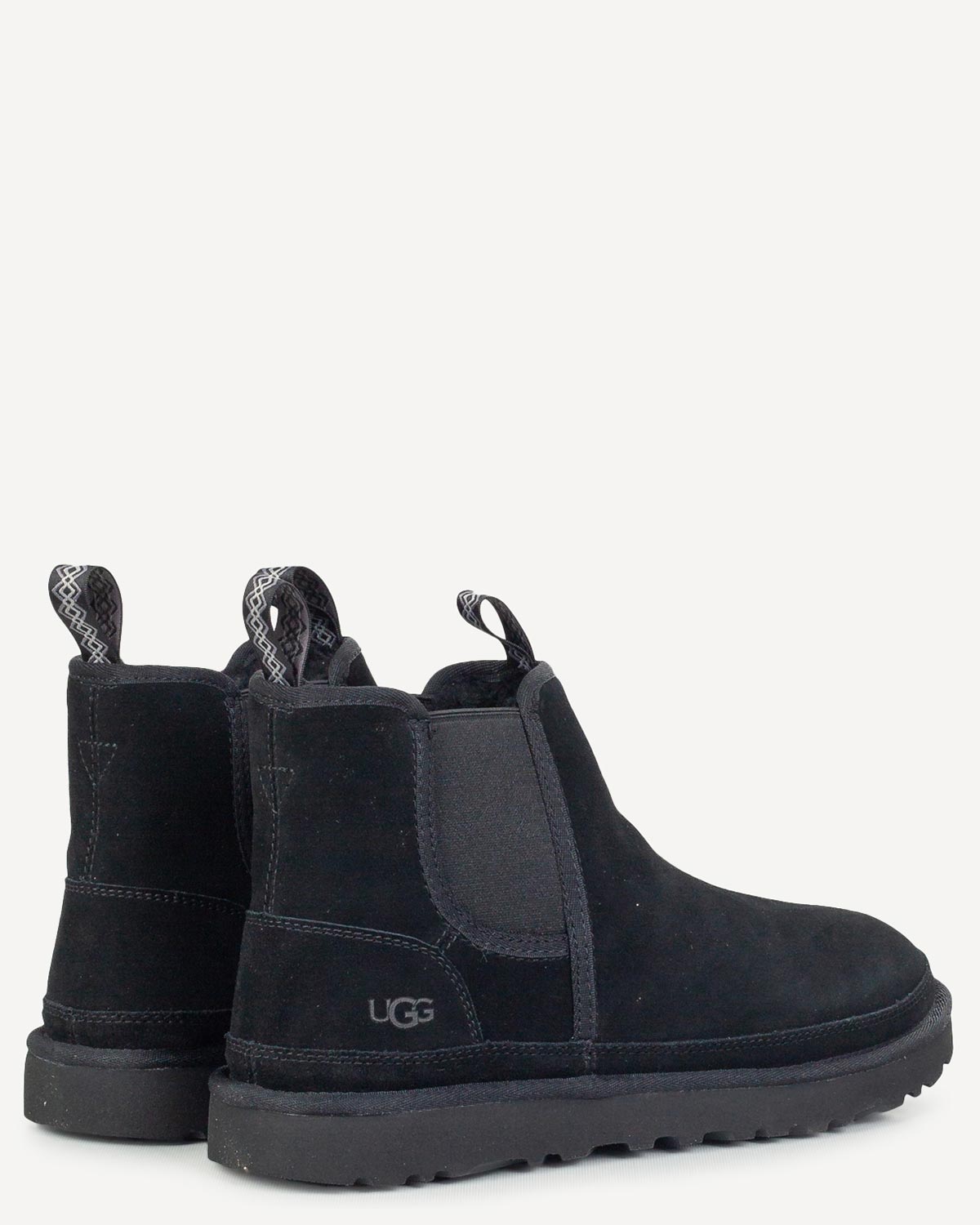 UGG.00355-bla
