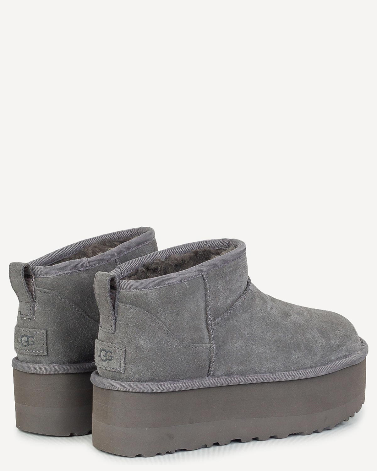 UGG.00359-gra