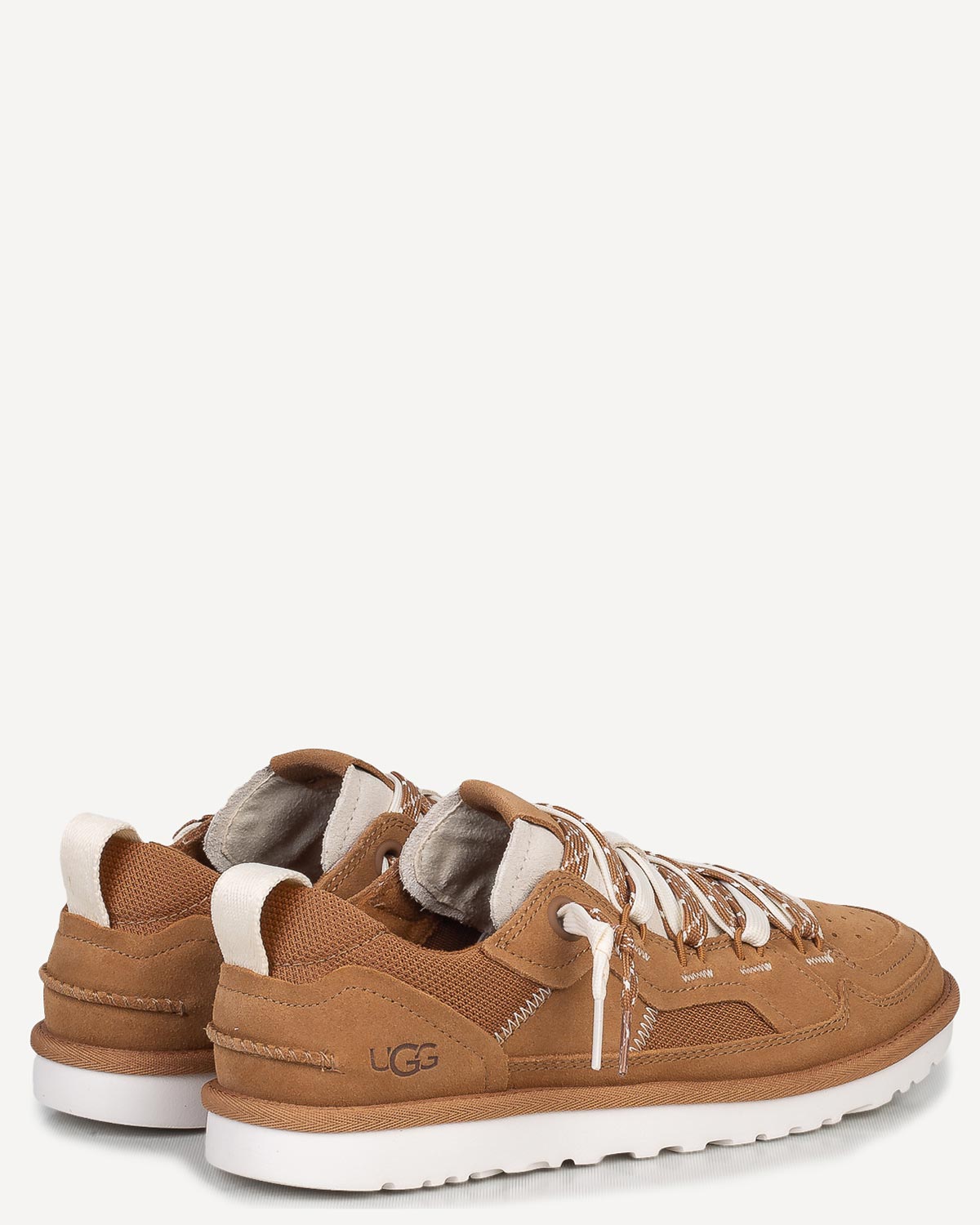 UGG.00424-brb