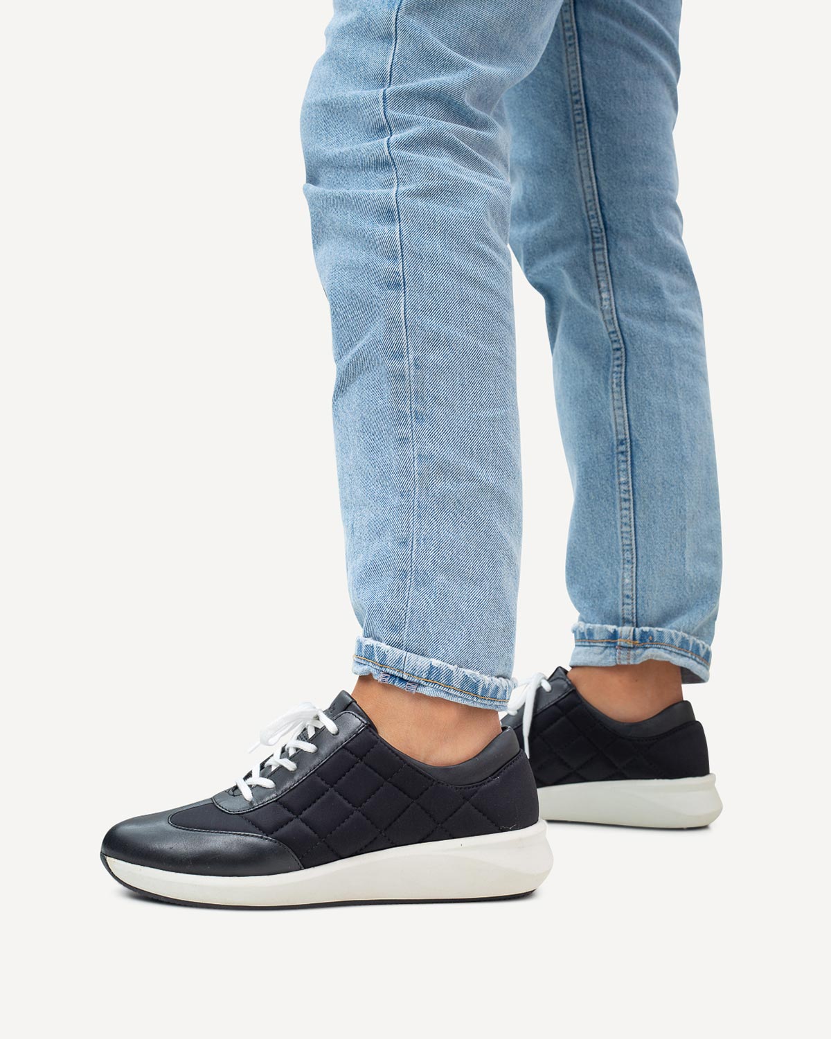 Γυναίκα - Sneakers - Clarks Μαύρο
