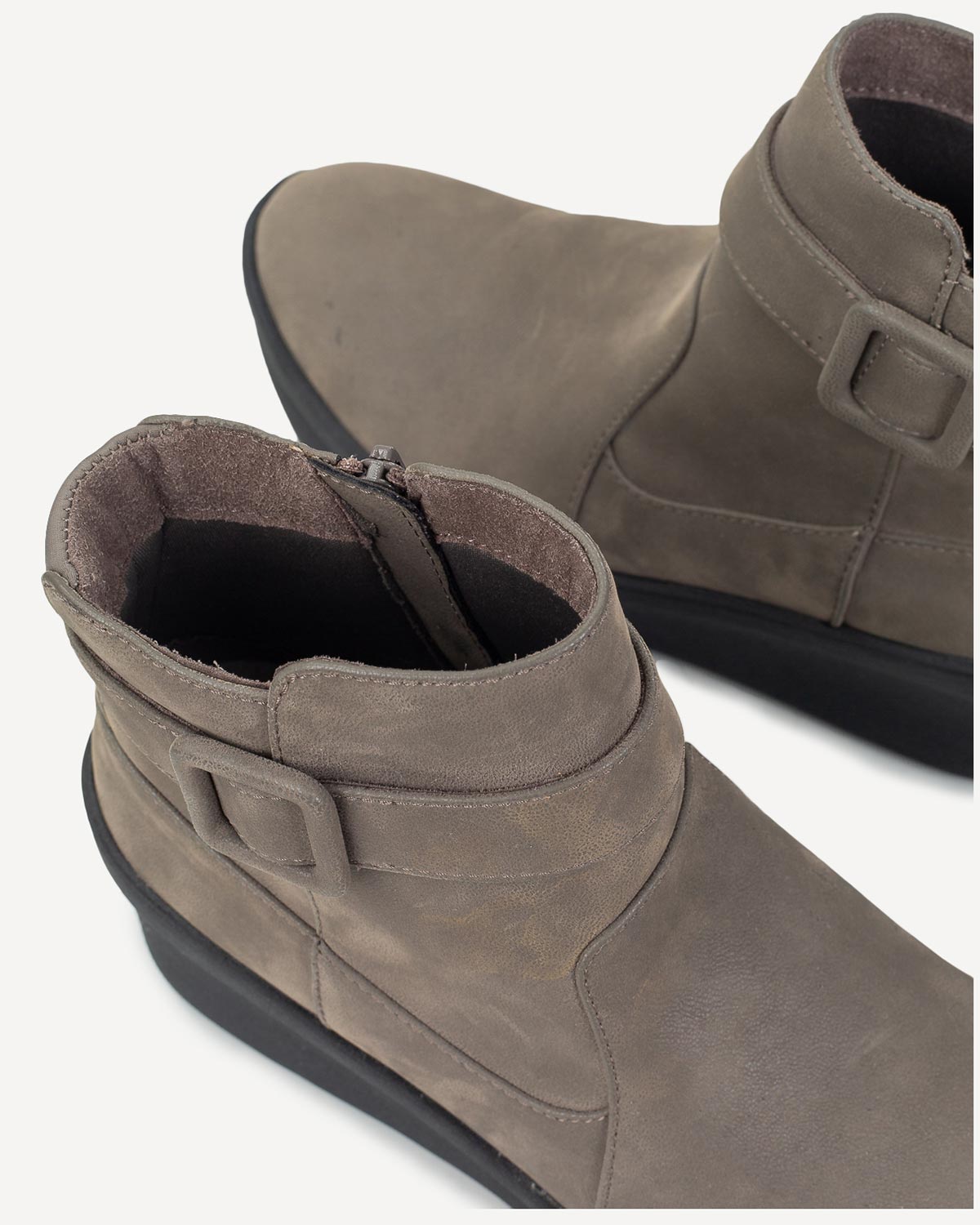 Γυναίκα - Μπότες - Μποτάκια - Clarks Γκρι
