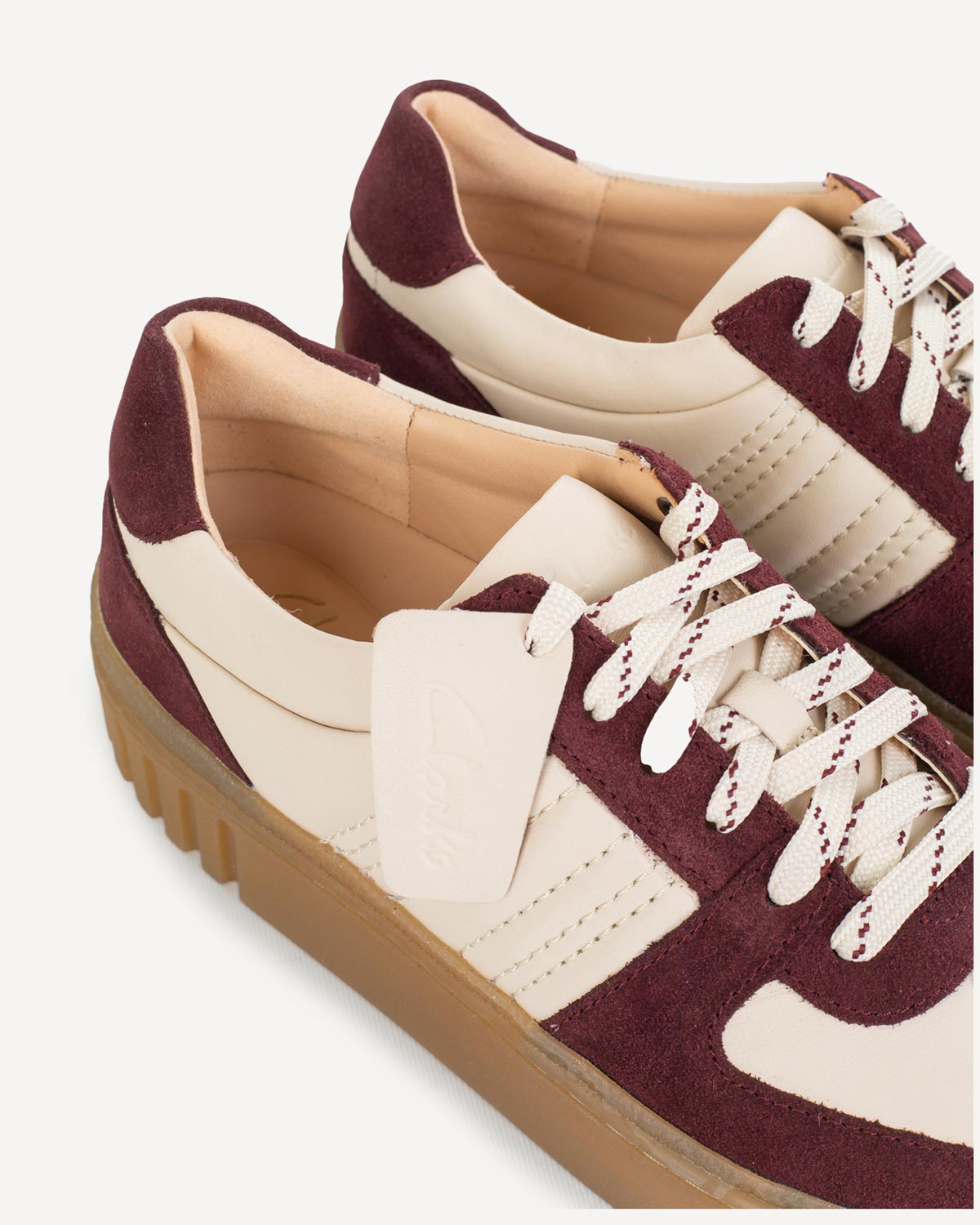 Γυναίκα - Sneakers - Clarks Εκρού-Μπορντώ