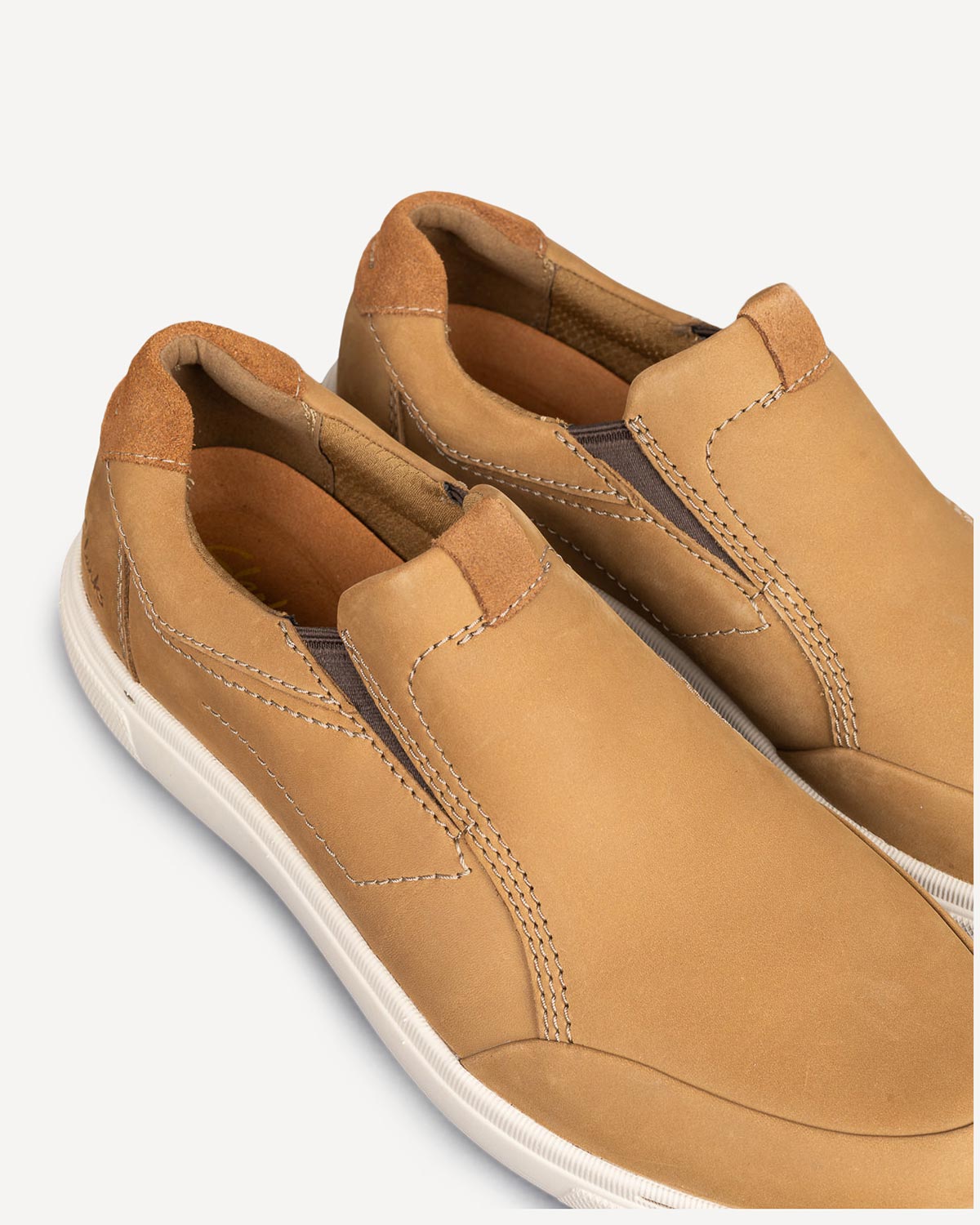 Άνδρας - Μοκασίνια - Clarks Μπεζ