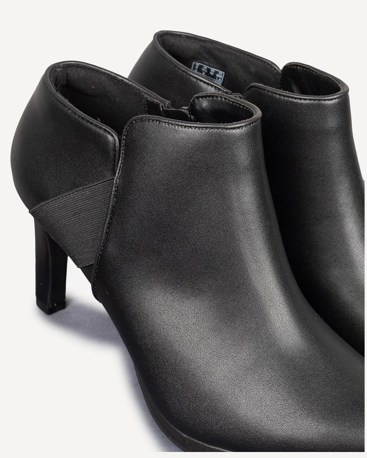 Γυναίκα - Μπότες - Μποτάκια - Clarks Μαύρο