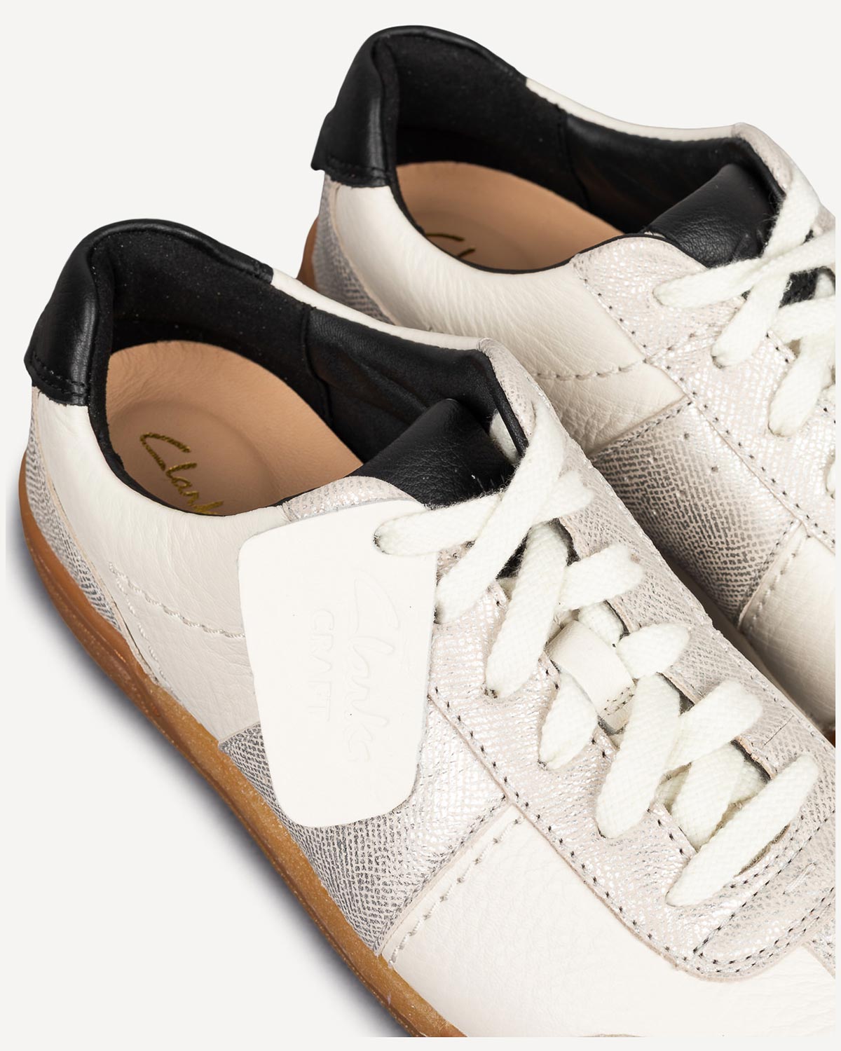 Γυναίκα - Sneakers - Clarks Off White