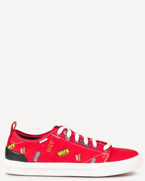 Toms